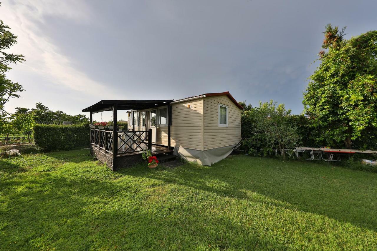 Mobile Home Grbe Nin Buitenkant foto